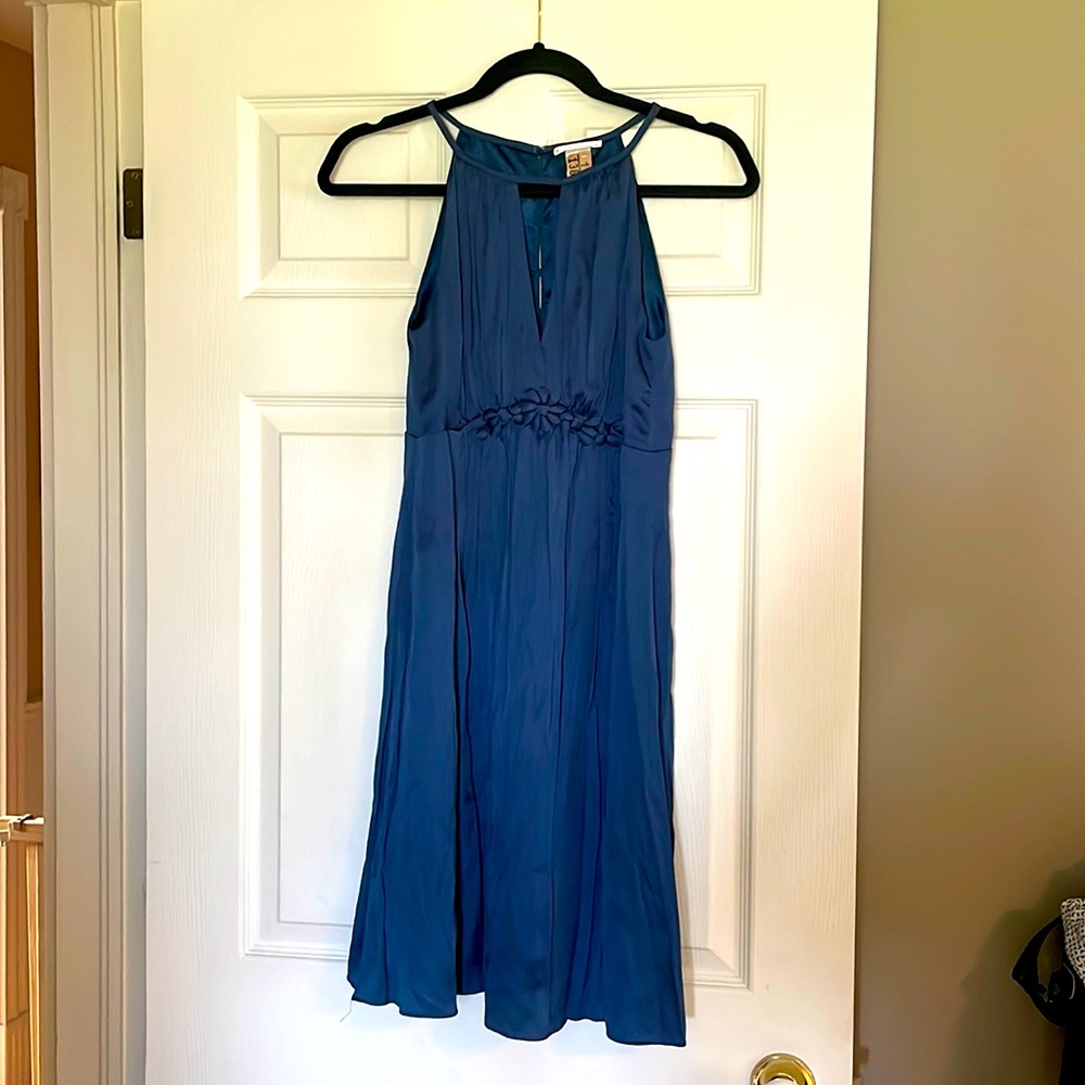 Esley dress size small